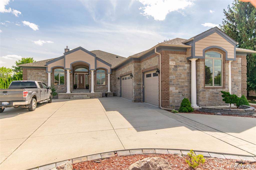 13790 Patterson Drive - Photo 1