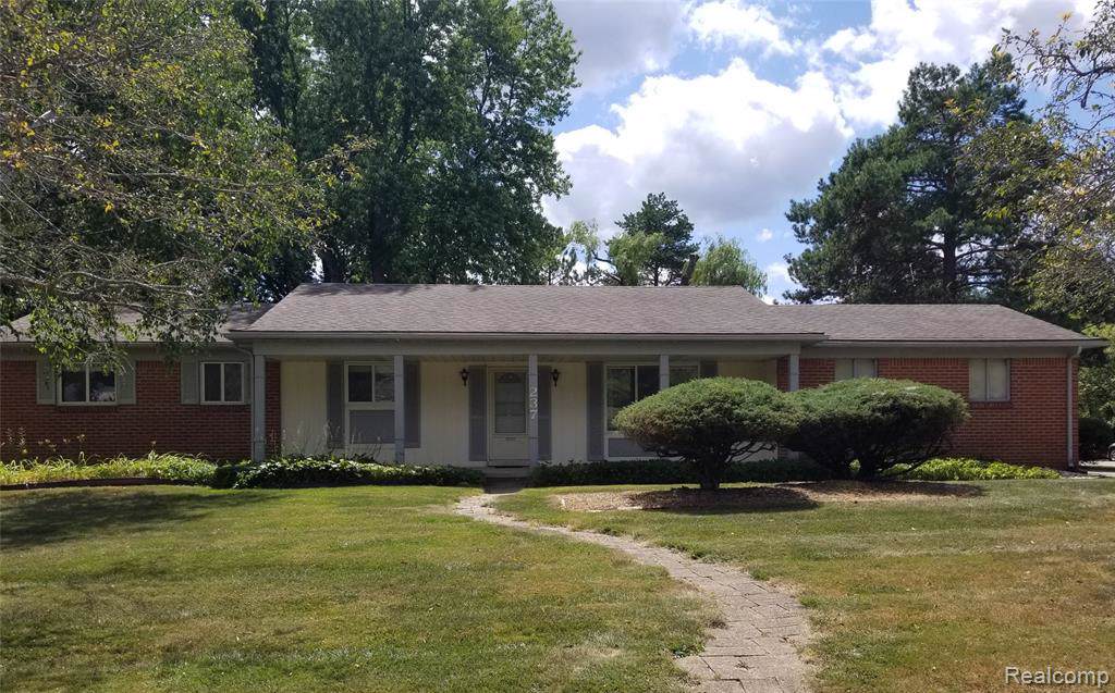 237 Carter Drive - Photo 1