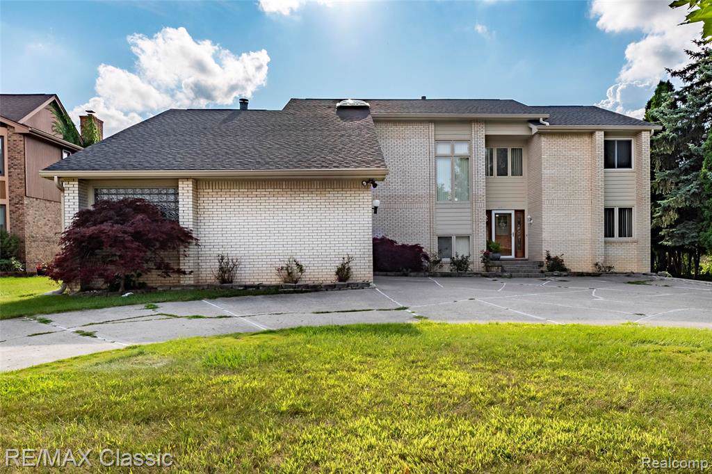 6286 Timberwood - Photo 1