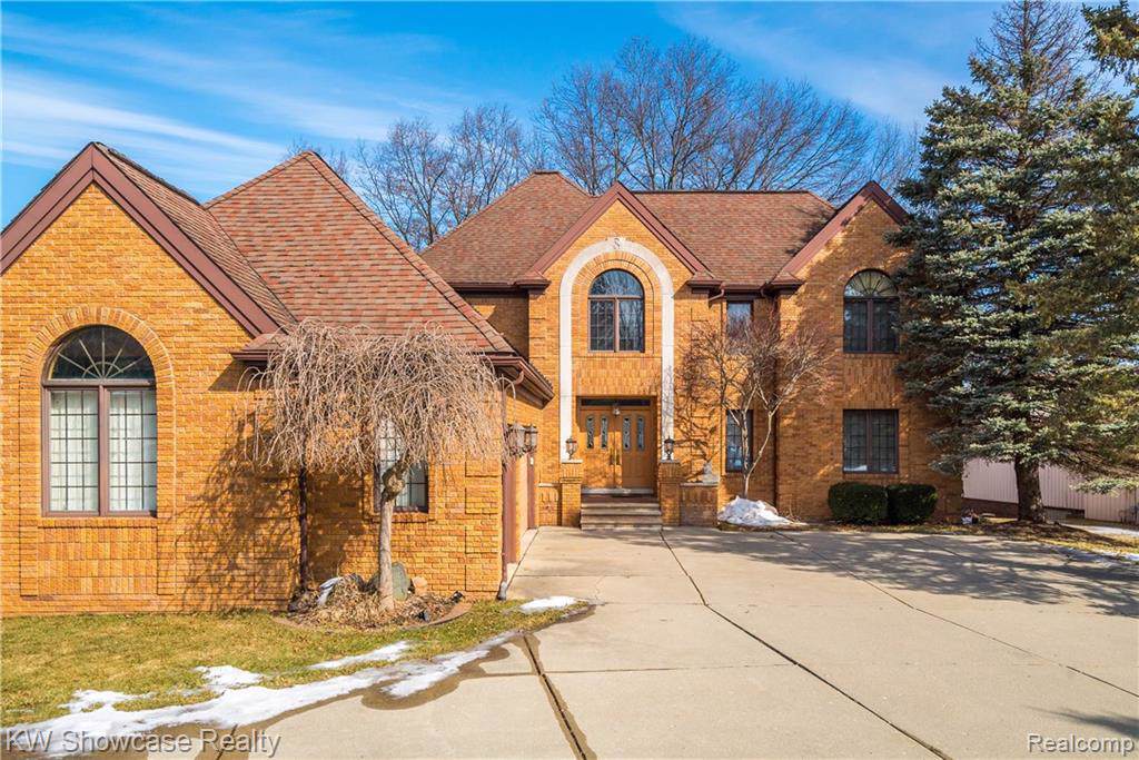 7290 Williams Lake Road - Photo 1