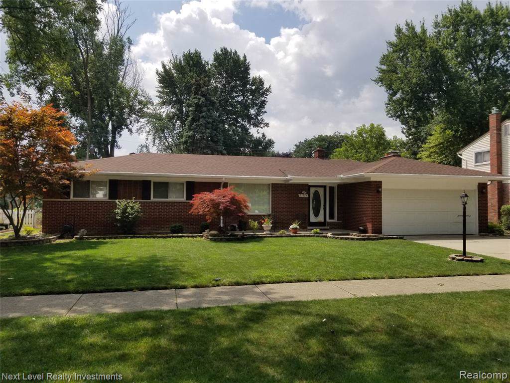 23924 King Drive - Photo 1