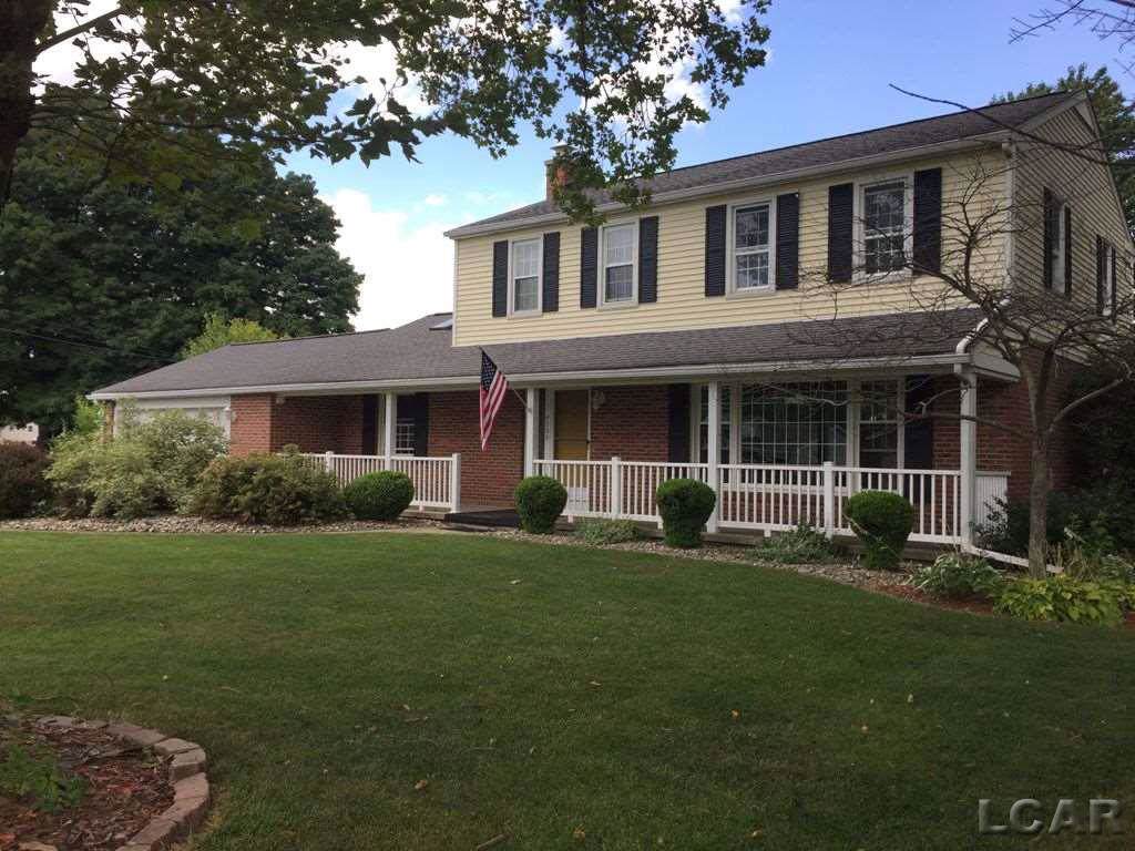 4700 Clubview - Photo 1