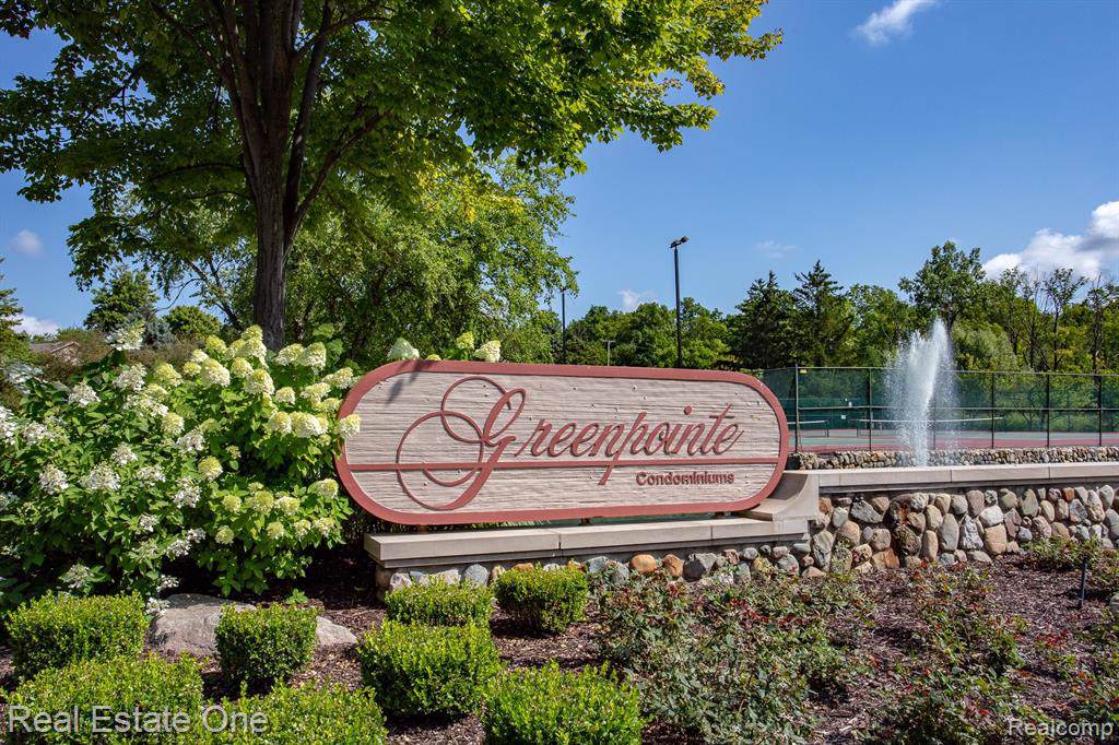 7335 Devonshire - Photo 1