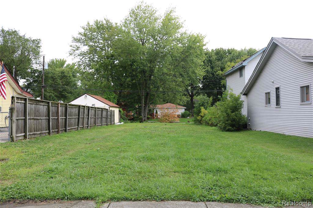 27827 Moran - Photo 1