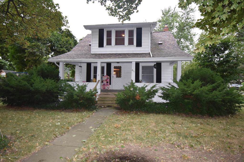811 Saginaw Street - Photo 1