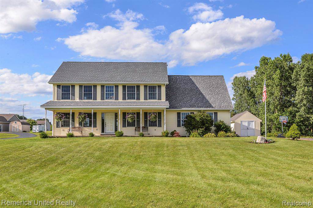 9376 Iosco Rd - Photo 1