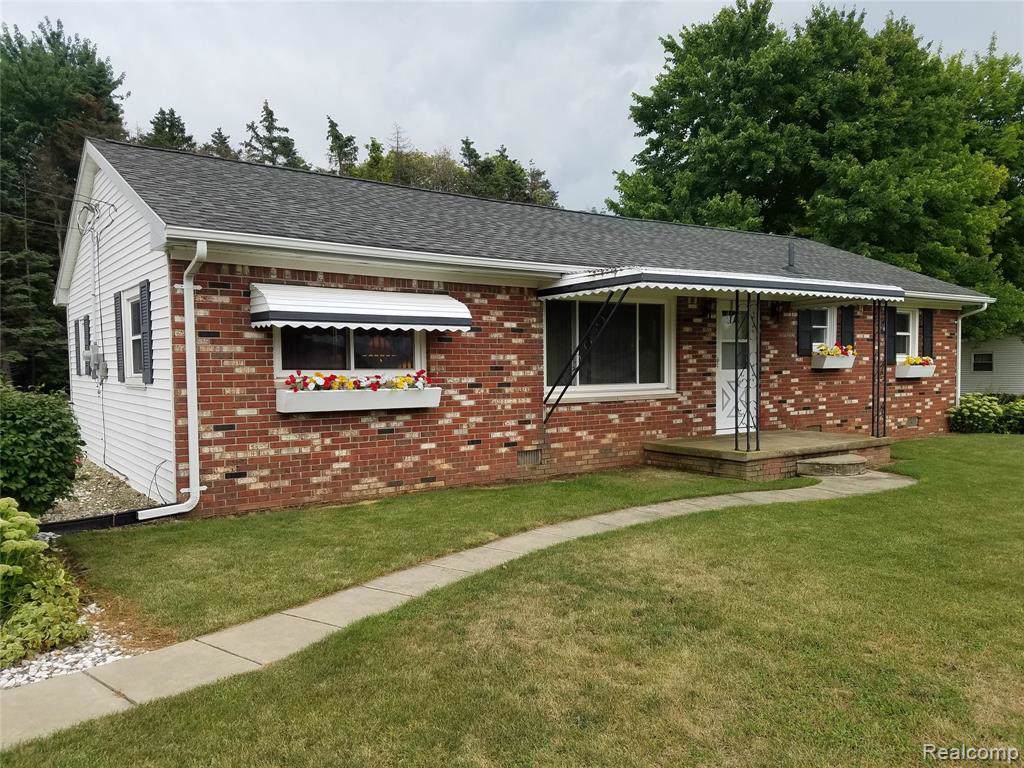 156 Elmwood Drive - Photo 1