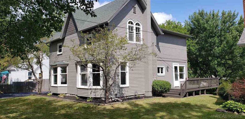 188 Church - Photo 1
