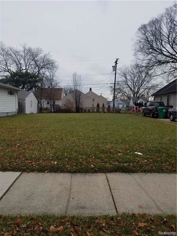 22166 David Avenue - Photo 1