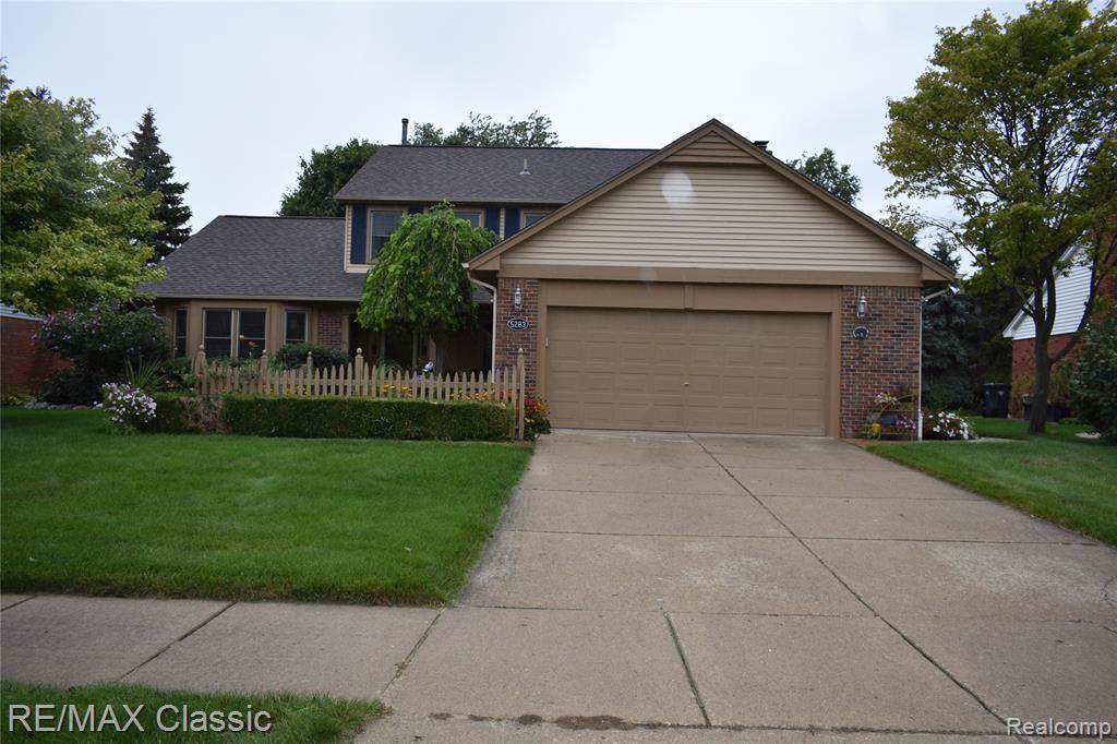 5283 Standish Drive - Photo 1