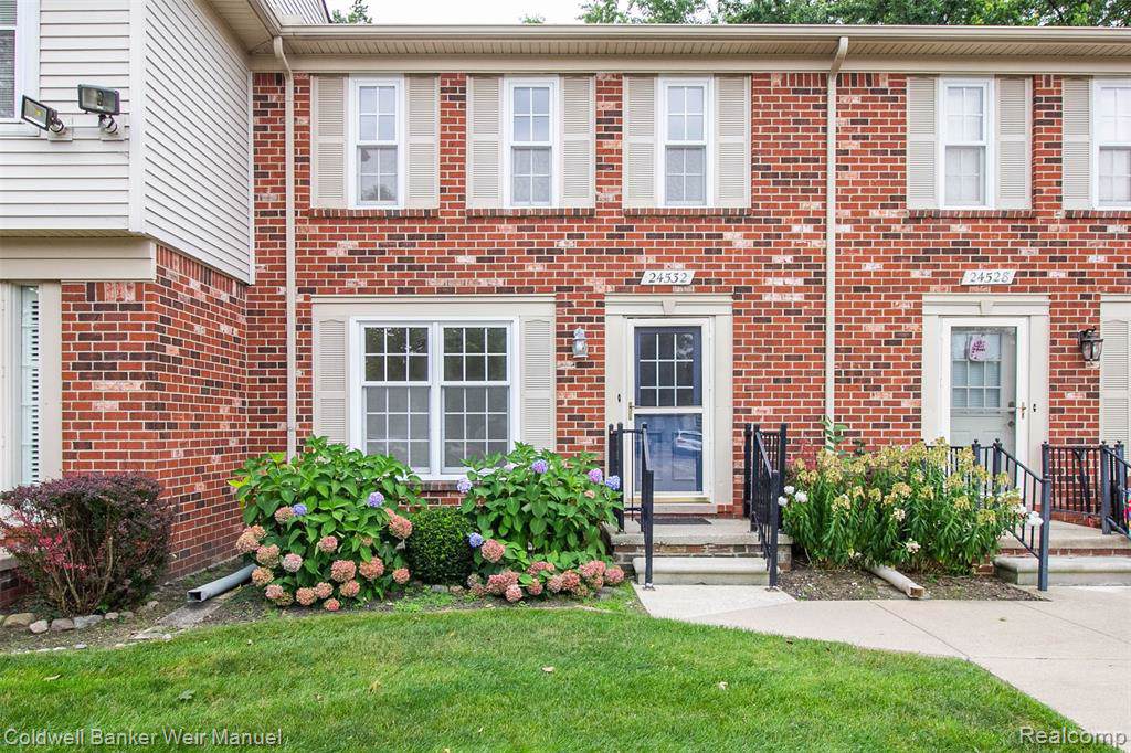 24532 Bashian Drive - Photo 1