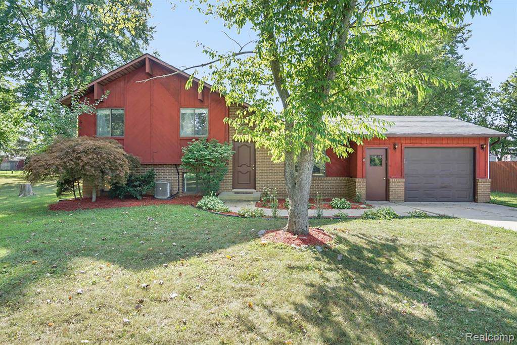 621 Cherry Street - Photo 1