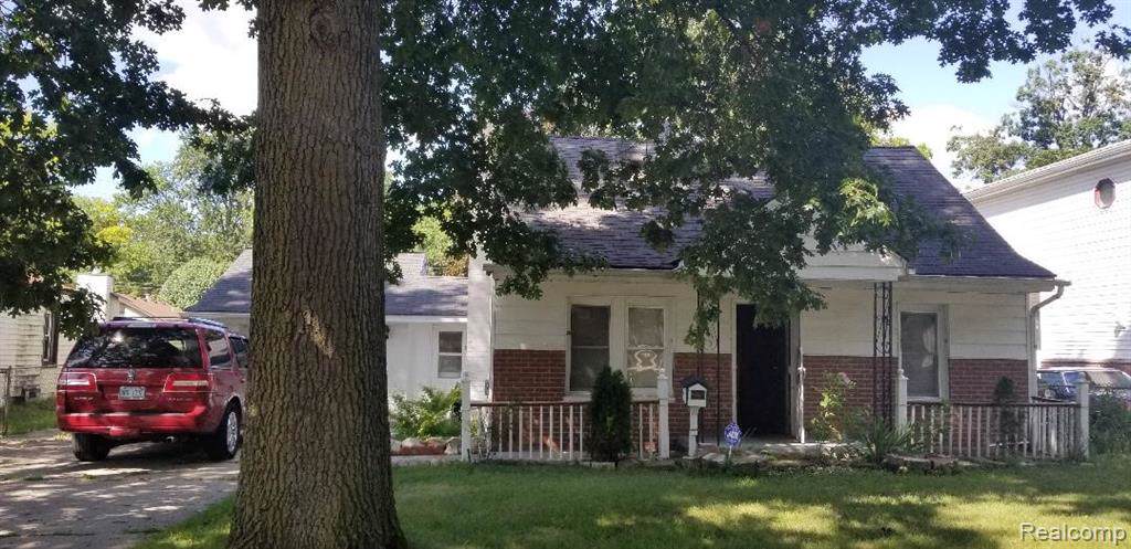 5016 Moore Street - Photo 1