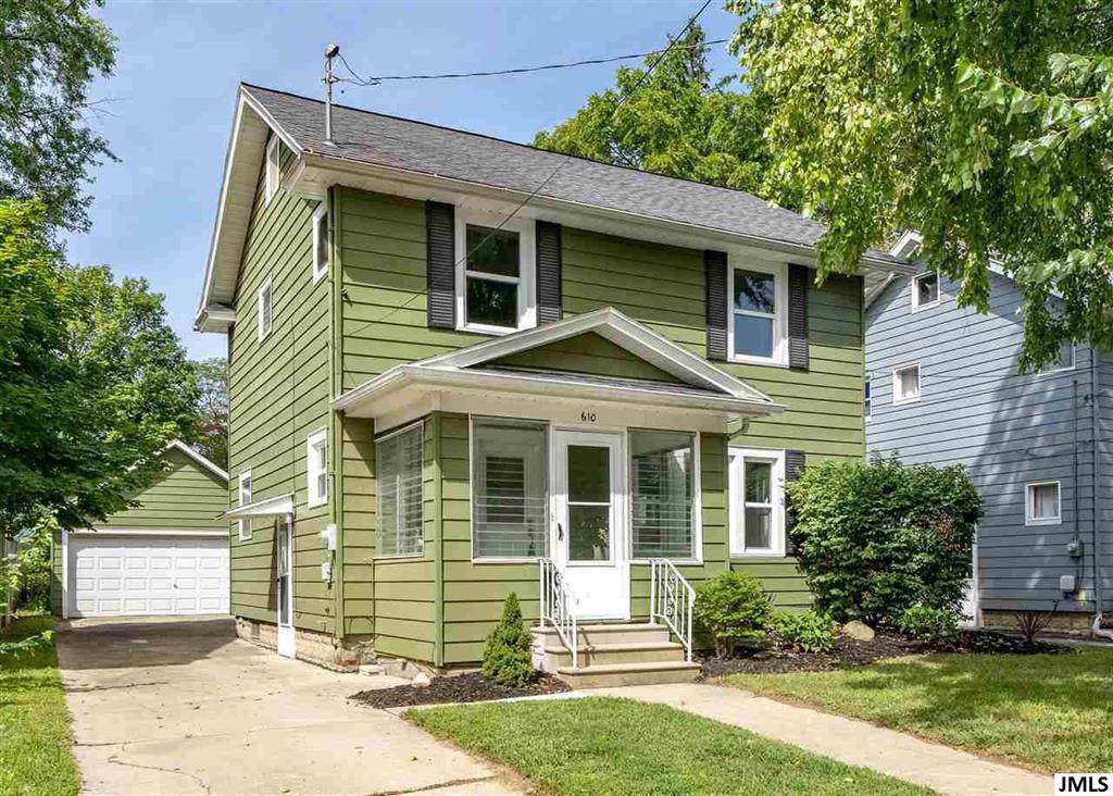 610 Grinnell - Photo 1