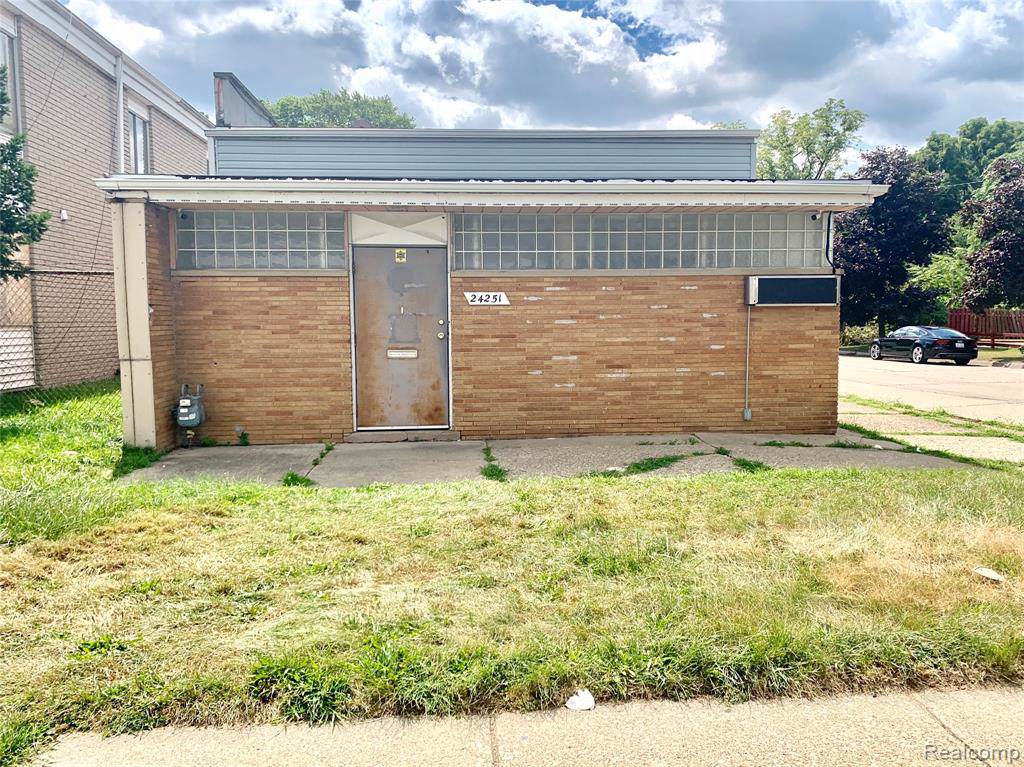 24251 Mcnichols Road - Photo 1