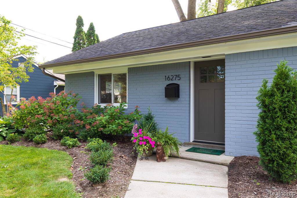 16275 Lauderdale Avenue - Photo 1