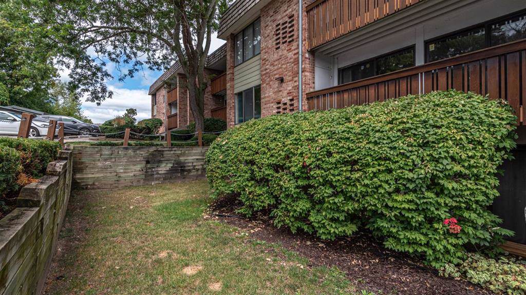 2140 Pauline Boulevard - Photo 1
