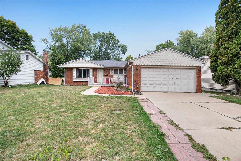 3208 Raynell Street - Photo 1