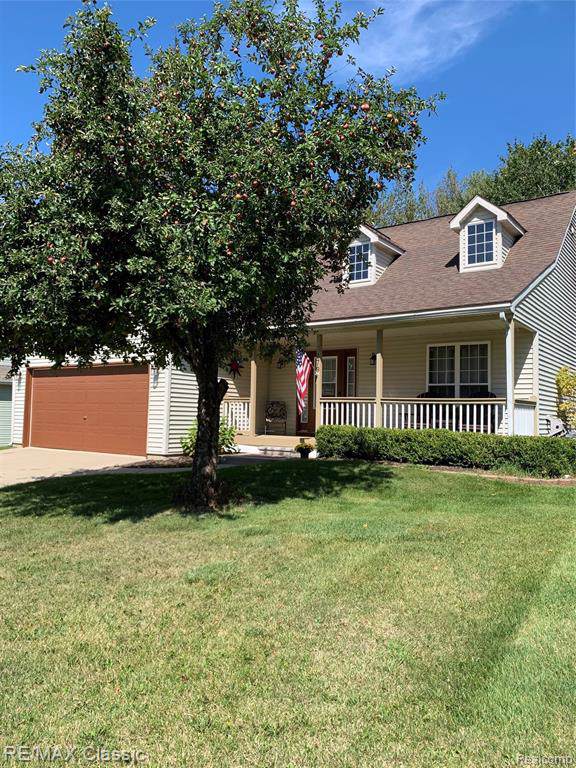 2479 Hickory Circle Drive - Photo 1