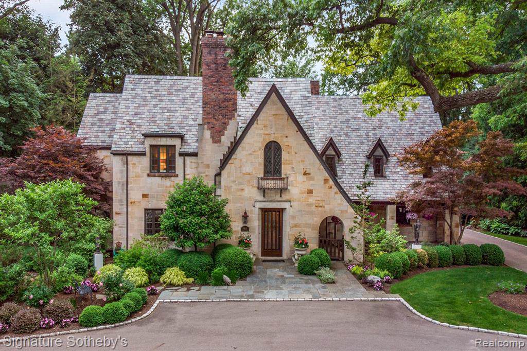 965 Glengarry Circle - Photo 1