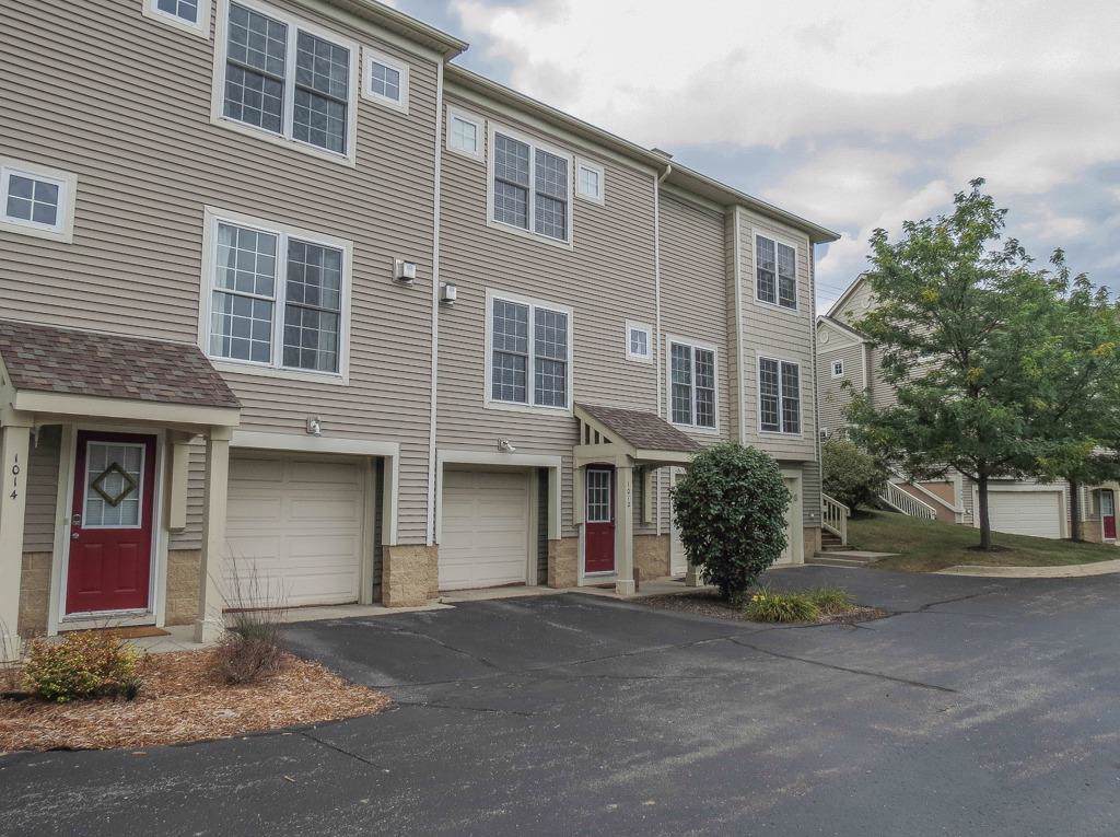 1014 Bluestem Lane - Photo 1