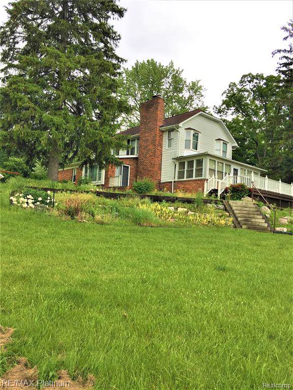 801 Maxfield Road - Photo 1