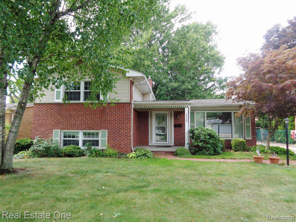 1730 Waverly Street - Photo 1