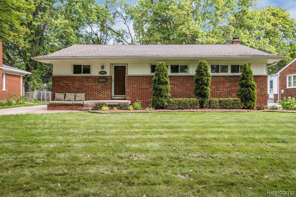 16996 Madoline Street - Photo 1