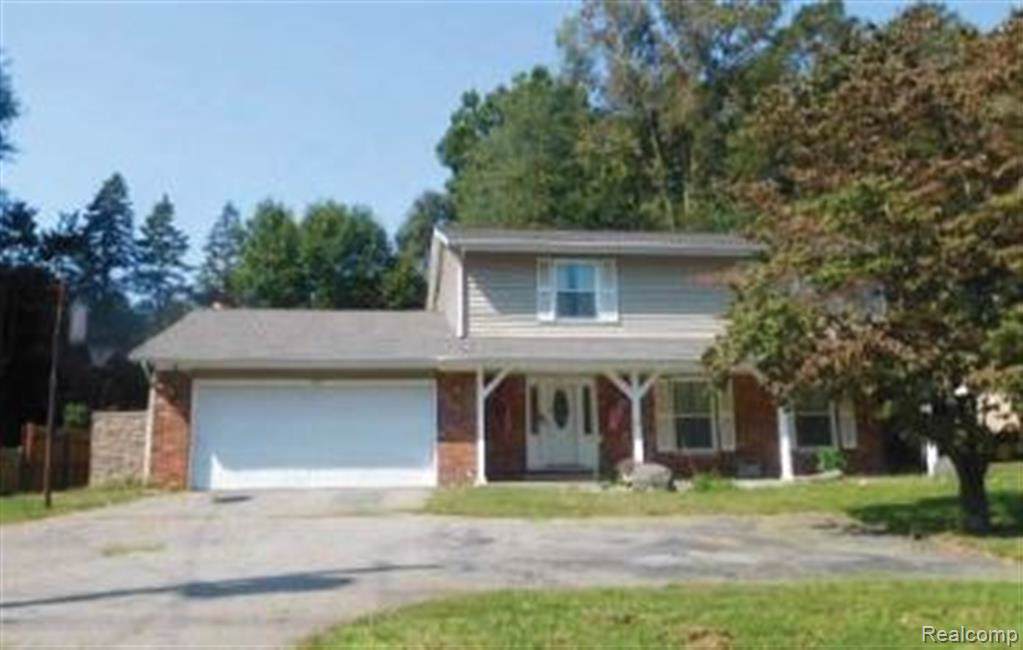 424 Moorland Drive - Photo 1