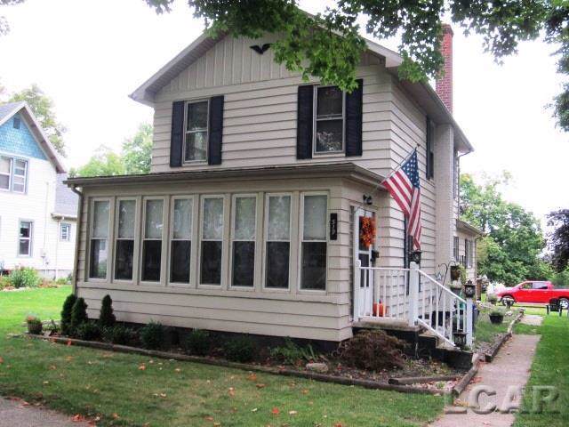 519 Grove Street - Photo 1