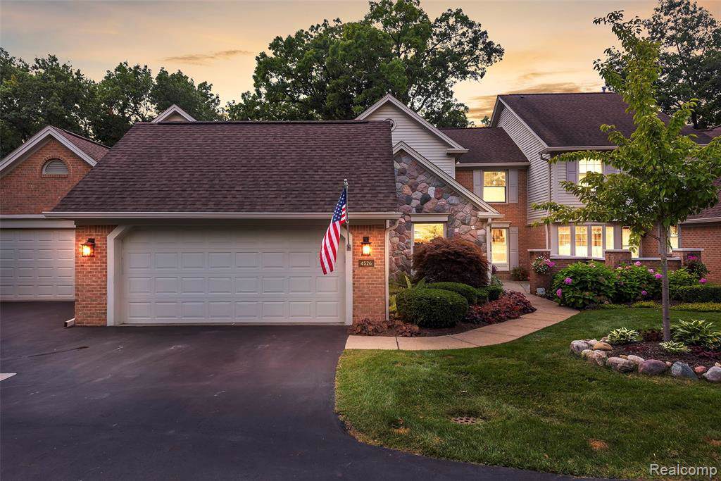 4526 Golf View Drive - Photo 1