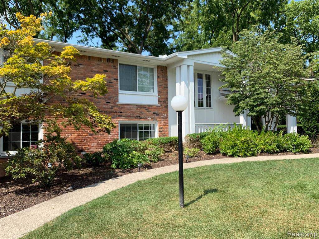 3168 Woodland Ridge Drive - Photo 1