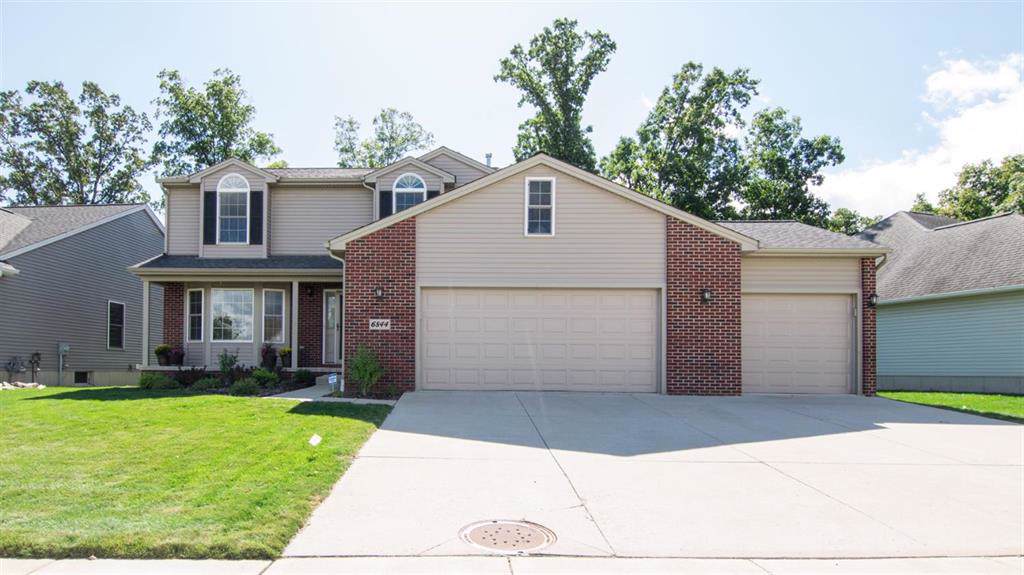 6844 Wellington Drive - Photo 1