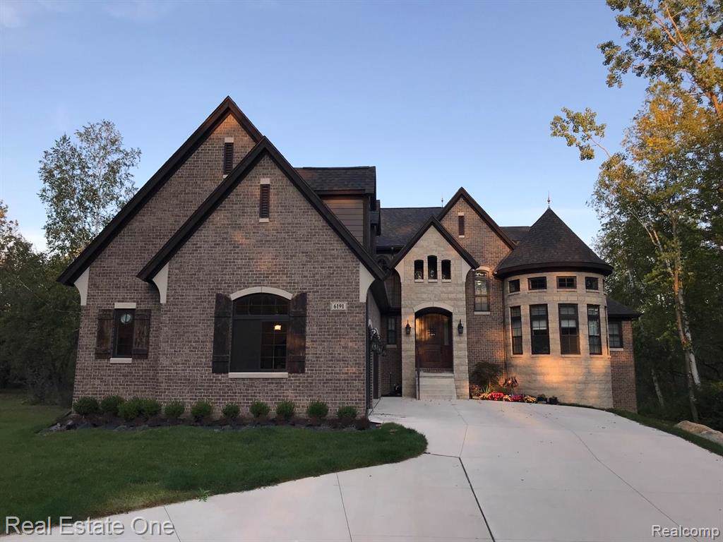 5310 Longmeadow Road - Photo 1