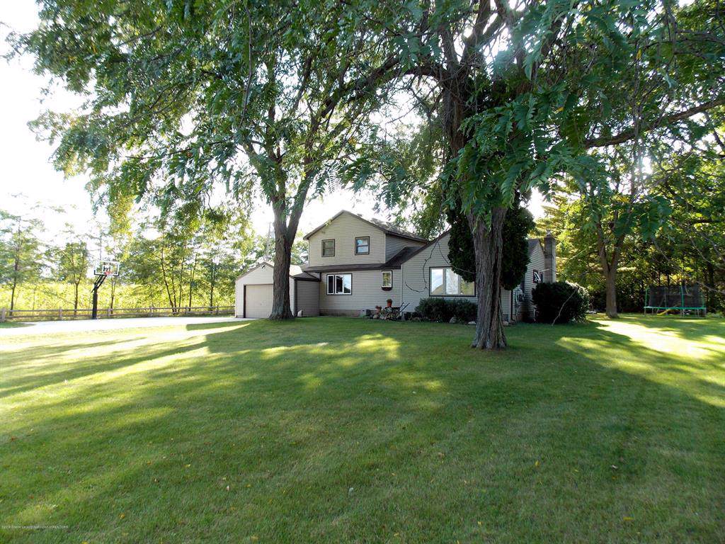 12883 Oneida Road - Photo 1