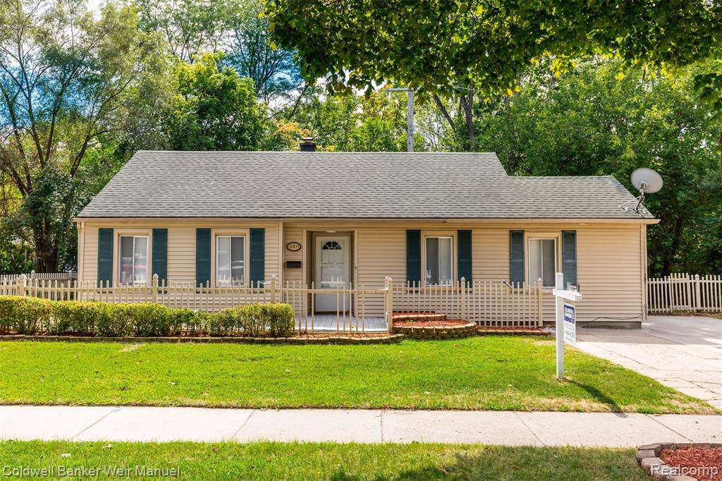 12971 9 MILE Road - Photo 1
