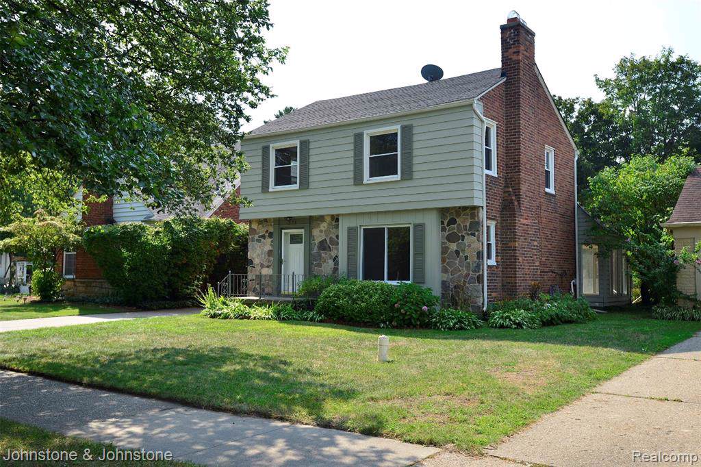 371 Moross Road - Photo 1