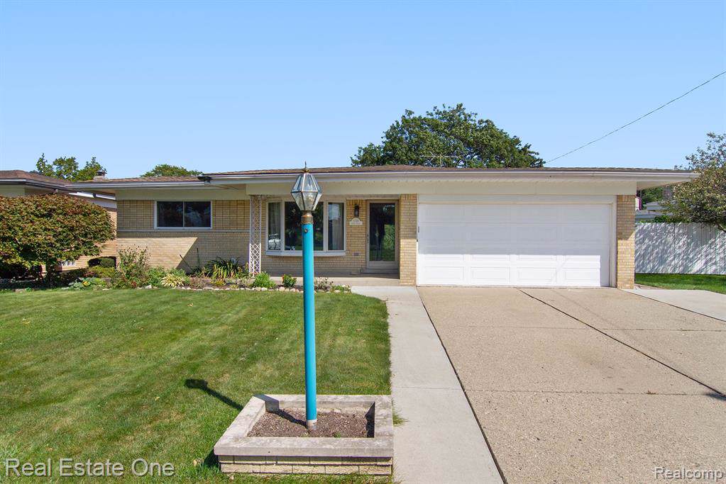 11519 Edwin Dr - Photo 1