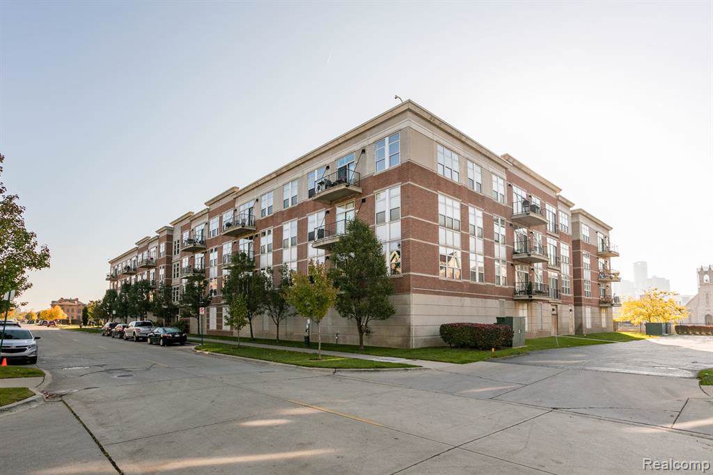 66 Winder Street - Photo 1