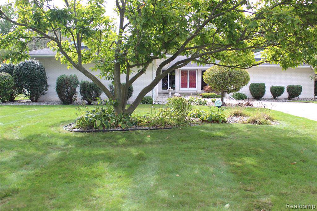 4301 Kirkwood Drive - Photo 1