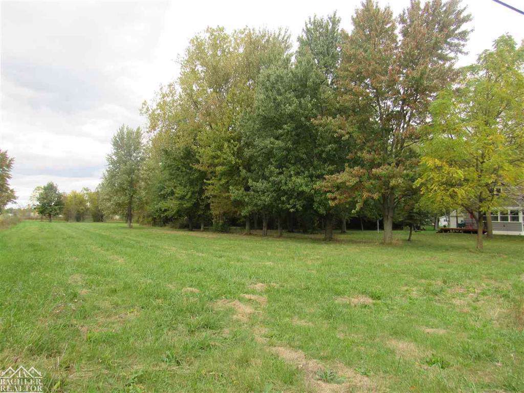 952 West - Photo 1