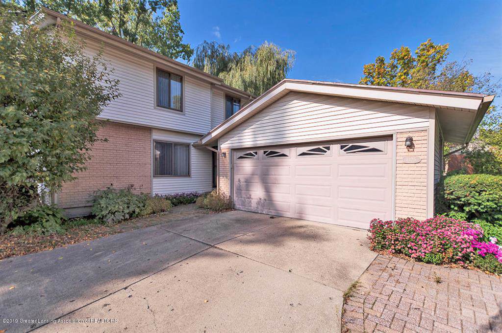 1325 Chartwell Carriage Way - Photo 1