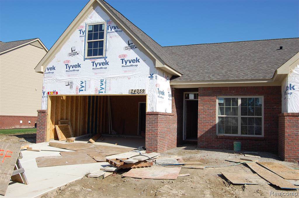 23906 White Pine Street - Photo 1