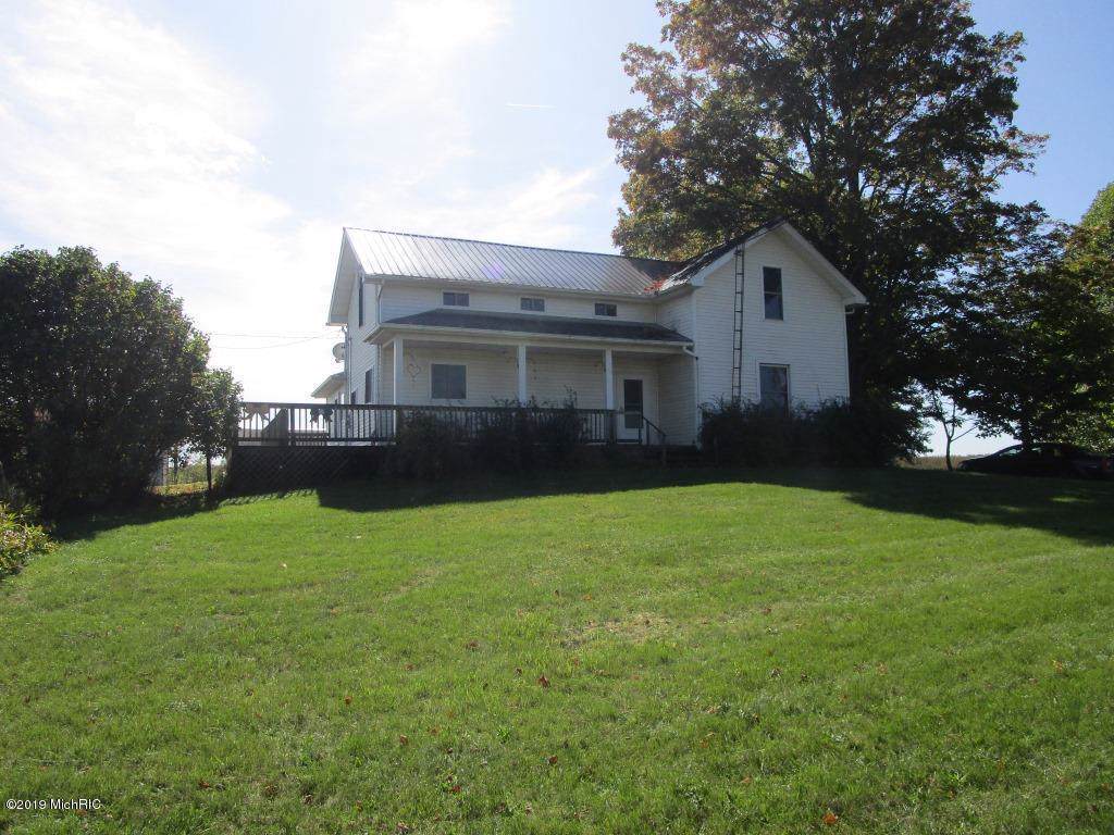 14351 Hoxie Rd - Photo 1