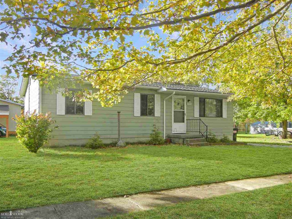 1218 Carr - Photo 1