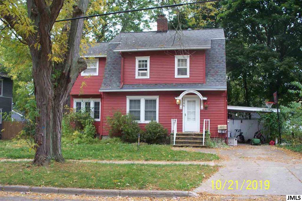 746 Oak Dale - Photo 1