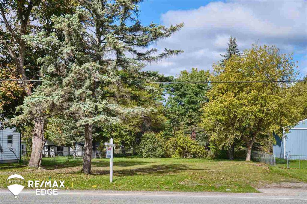 7035 Lapeer Rd - Photo 1