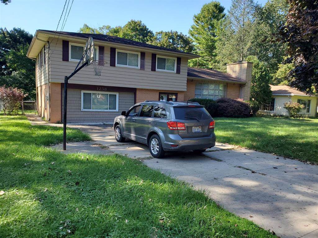 1258 Levant Street - Photo 1