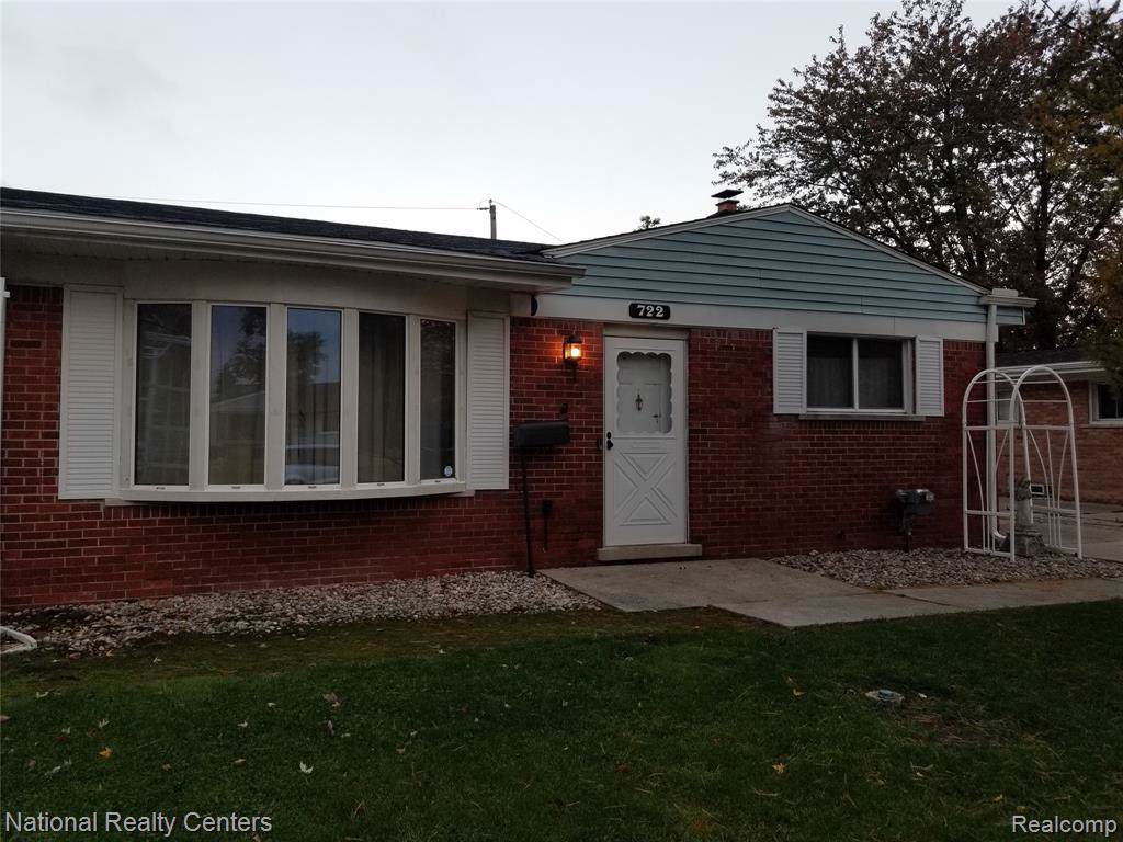 722 Denice Street - Photo 1
