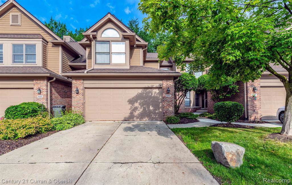 5355 Royal Vale Lane - Photo 1